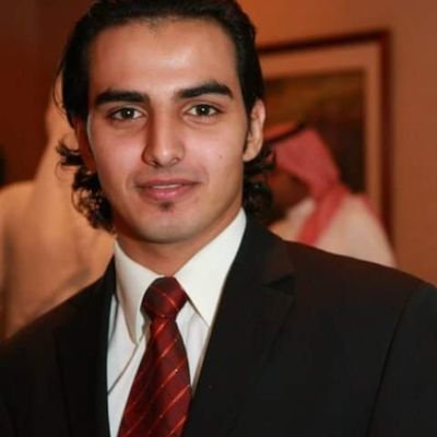 القهوة لا تُشرَب على عجل ، القهوة أخت الوقت، تُحتسى على مهل .. القهوة صوت المذاق .. صوت للرائحة .. القهوة تأمل وتغلغل في النفس وفي الذكريات