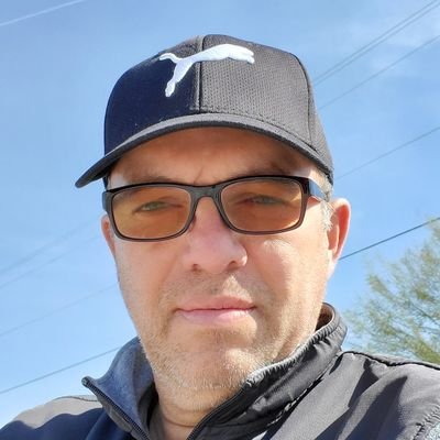 Rony47959297's profile picture. 