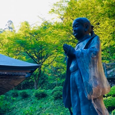 浄土真宗本願寺派僧侶、幼保連携型認定こども園園長、元県立高校長 ☆四季鑑賞／読書／写真／落語