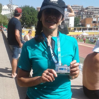 ViviDaz2's profile picture. Argentinian teacher of English.