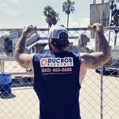Clean! Kind! & Considerate!💡🔌 #longbeach #electricians #electricrepair #like4likes 📞(562)453-8688
https://t.co/DDoGubGyYB