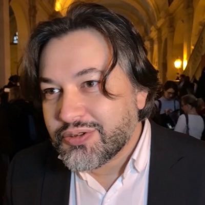 Avocat au Barreau de Paris - https://t.co/TkUazzkdFO.