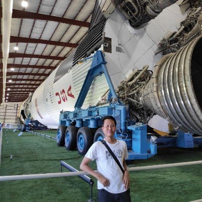 ivanega_'s profile picture. 