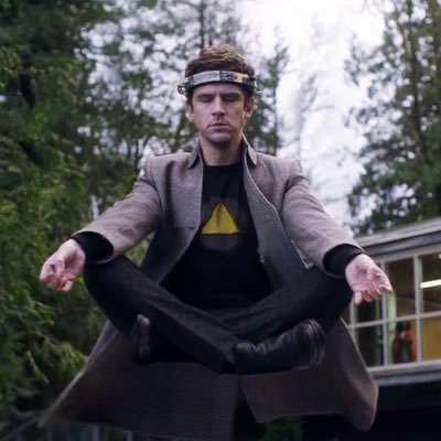 HeisenbergVV's profile picture. 34° 0’ 54” N 118° 29’ 46” W