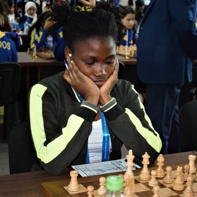 Holla !
I am AshAny,
A breath of Fresh Air,
and also,
Nigeria's Female Chess Champion 2020.