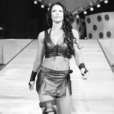 Former WWE Women’s Champion and TNA Knockout’s Champion. (Parody) (Roleplay account)