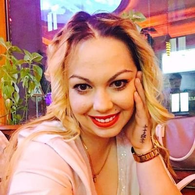 hey am Tammy bridwell from UK simple and caring woman