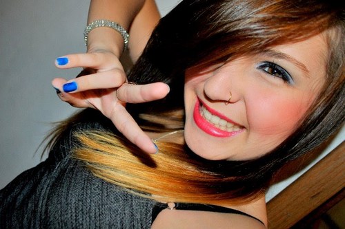 16. Galera Capricho. Lady Gaga. PhotoShop. Metida a fotografá e é sempre mais baixa que todo mundo.