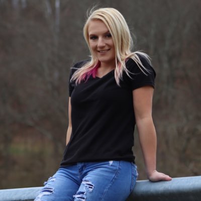 tlackey2000's profile picture. — OU ‘23 — 🎨