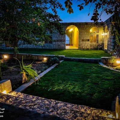 صحفي بجريدة الوطن ، وباحث تاريخي ،مالك #منتجع_الكهوف ،جبل #شدا الأسفل الباحة.0501771180