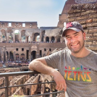 Intentando mejorar el mundo a través de la tecnología. https://t.co/oJ5EvU4JSd - He/Him