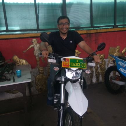 Fams_G's profile picture. •#CFC Chelsea•Simple•Person•Entrepreneur•Travelling•Brilliant•Hard Worker•