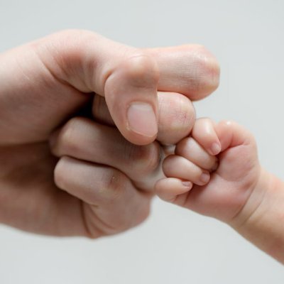 TwoWeeksDad's profile picture. از روزگار مینویسم
