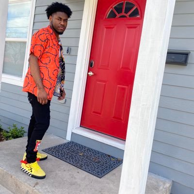 IG: Itsinmysole__ (2underscores) #FAMUalumnus #BSinIT #FSU #MSITotw👨🏾💻