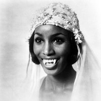 ZENN (@vampzenn) 's Twitter Profile Photo