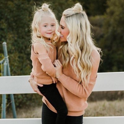 OMG_ItsJordyn's profile picture. 𝚝𝚑𝚎𝚛𝚎𝚜 𝚗𝚘 𝚙𝚘𝚒𝚗𝚝 𝚒𝚗 𝚏𝚘𝚕𝚕𝚘𝚠𝚒𝚗𝚐 𝚖𝚎 𝚒 𝚕𝚘𝚐𝚐𝚎𝚍 𝚘𝚞𝚝.