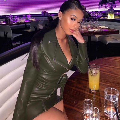 I love to play golf and I enjoy chilling` with my friend/family ,I like going to the movies,or watching movies in my room,I like swimming , fishing,listening 💋