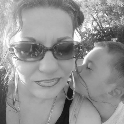 CarrieRamosMar1's profile picture. I'm the one everyone is curious