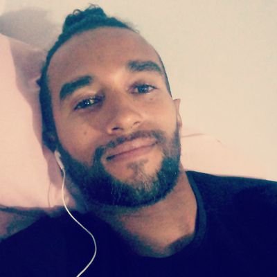 Venezolano 🇻🇪
🚀La reflexión es el don sutil y humanista del Hombre.
🏖️Soy del Caribe