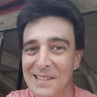 RichardMamo's profile picture. Married, fun loving couple. 🍍🍒🦄