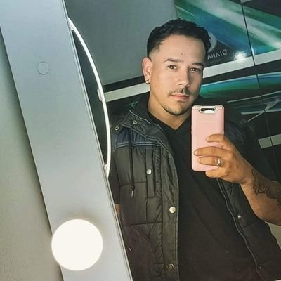 JuanPabloToroPh's profile picture. Director creativo
Fotografía
Producción audiovisual
Publicidad