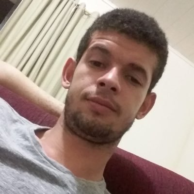 Peço desculpas por qualquer coisa que eu poste enquanto estou com fome.