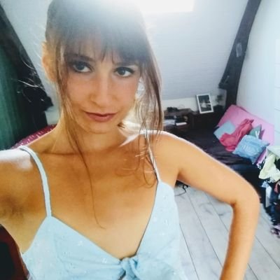 ce compte sert à survivre à la quarantaine et à stalker Daniel sloss