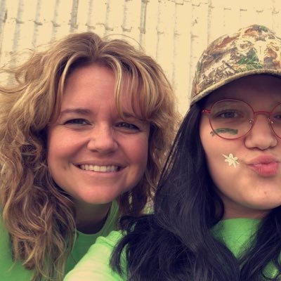 MrsPink_BHS's profile picture. Formerly Miss Marcu 💙 Language Arts 10/Journalism teacher ~ Yearbook Adviser ~ Link Advisor ~ Brunswick HS rm 338 📘