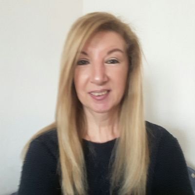 laurafarina6330's profile picture. più che gli abiti eleganti amo lo street style...