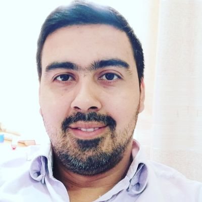 OscarFl37469604's profile picture. Mirar hacia el futuro