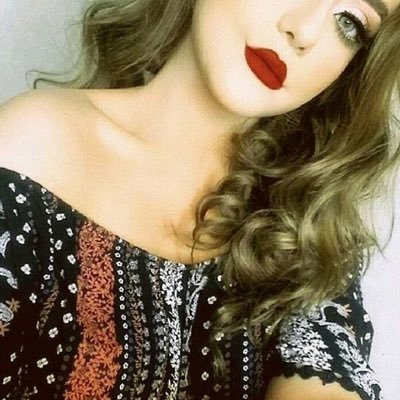 ♈️ | Aries 👩🏼🎓| Graduated @taibahu 👩🏼💻| Bachelor’s degree in CS @ccse_tu Hep yüzün gülsün ,hayat kısa 💕