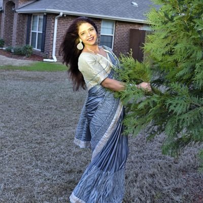 AcharyaParu's profile picture. 