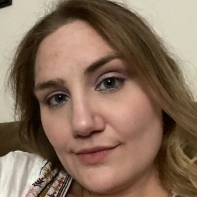 ApocalypGloss's profile picture. A little writer in a big world trying to find a way to live a dream or two.