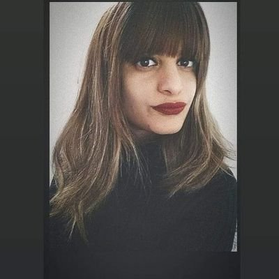 Worked for @Disney when young|Singer|Theatre Director|
Trained: @E15actingschool
Living that minimalistic life: Simple and classy