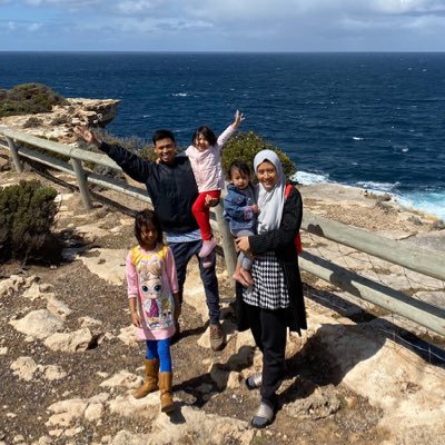 ill_me86's profile picture. | communication designer | GEAstudio |