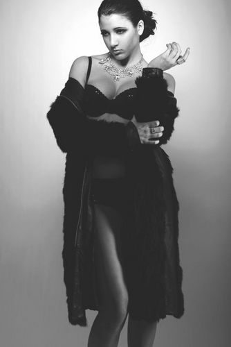 DrEmmaRoux's profile picture. I Work for , Speardyne Labs as a Scientist for a human cloning dept.  i also work with the Government as Member of the H.O.A Dept, I Also am a Figure for PETA .