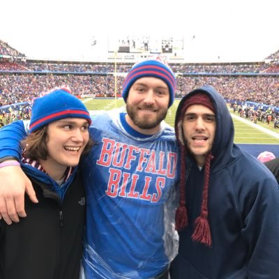 Jesus is my savior✝️ OG member of #BillsMafia #WarEagle 🦅 #Libertarian #MAGA #MAHA 🇺🇸🇮🇪