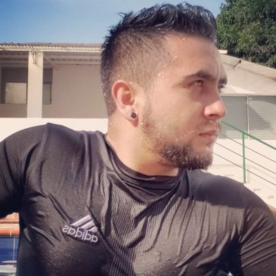 CristhianJ12's profile picture. 