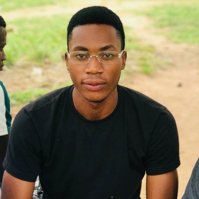 Am very simple in nature and good in taking care of my self first