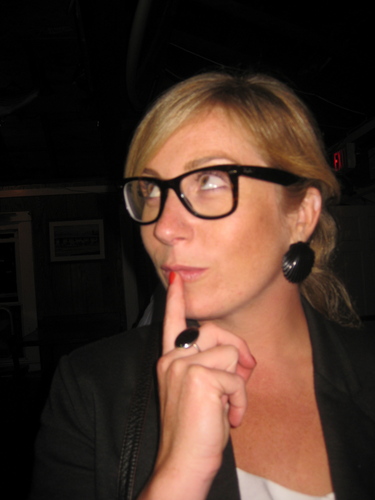 insideoutvision's profile picture. WHY is MY choice YOUR choice? ? ? pro choice ~ pro rights ~ progressive #readthefineprint