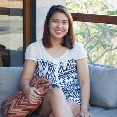 Ellyza__'s profile picture. 