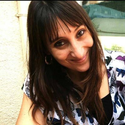 Mestra coeducadora, feminista, mare de bessonada...