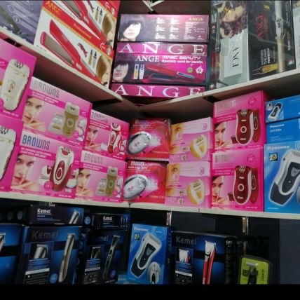 ‏‏بيج مول كلشي وكلاشي وكل متحتاجون ،💬ويكون موجود 07723178337 جميع التواصل الجتماعي