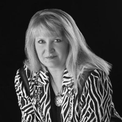 Photographer, cruiser, traveler who shares adventures and experiences around the world. Seeker of Luxury travel, cruises and experiences.