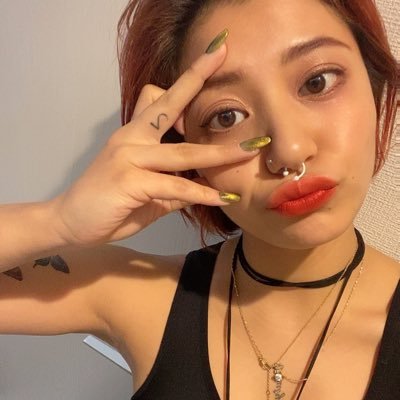 チェリーレッドの鼻ピアスちゃん Yurika Yrksan 22 Twitter チェリーレッドの鼻ピアスちゃん Yurika Yrksan 22 Twitter