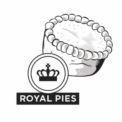 #britpub in #pilsenchicago, @royalpies & #beer by @phbakery & designer Kevin Heisner 2119 S. Halsted St. #britishfoodinchicago #piesandbeer #takeoutchicago