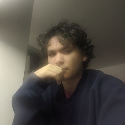 Hi! My name is Oliver and using Twitter a bit more seriously. He/Him