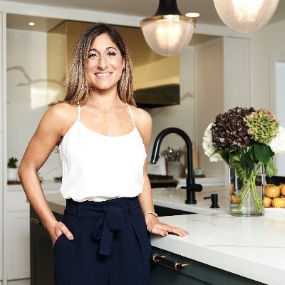 Registered Dietitian and Nutrition Communicator quoted in Runner's World, Women's Health, Muscle & Fitness and more.