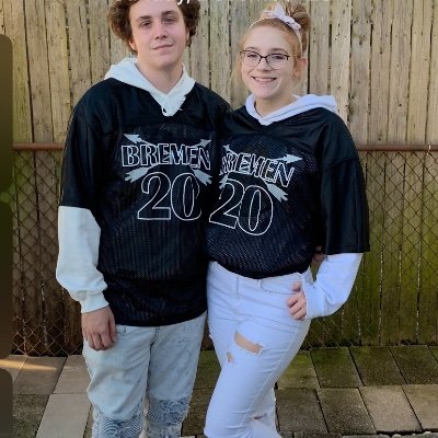 meghan_mary's profile picture. PHD in procrastination🔮