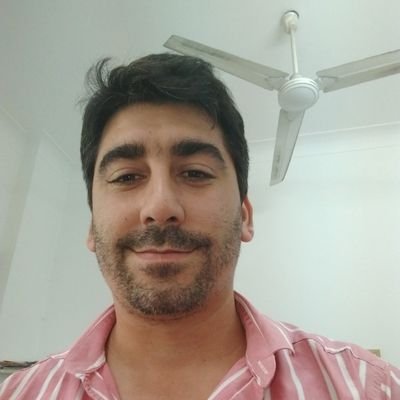 Contador. Padre de Isa y Juan Martin y medio pomelo de Ana. Hacer que las cosas pasen.